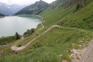 Strada che scende al Lago Ritom