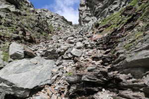 Canale detritico sotto il Laghetto dei Cadabi