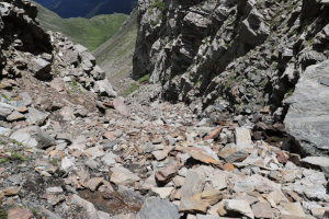 Canale detritico sotto il Laghetto dei Cadabi