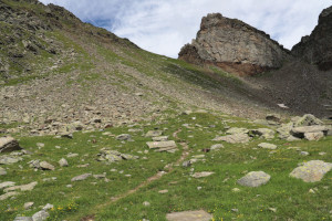 Sentiero che sale al Laghetto dei Cadabi