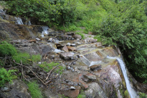 Attraversamento del fiume a quota 1566 metri