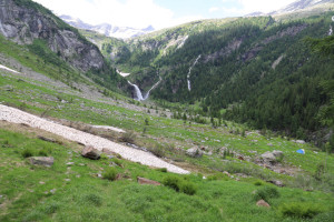 Sentiero che scende dal Laghetto di Chironico